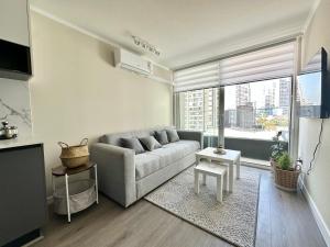 Depto nuevo y acogedor, terraza y estacionamiento