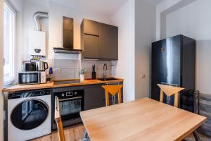 Spacious and bright apartment in Porta Vittoria