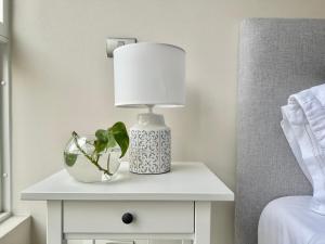 Depto nuevo y acogedor, terraza y estacionamiento