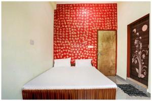 HOTEL PREMIUM # M J AGAR Hotel Near Hanuman Temple - Fully Air Conditioning And Free Wifi , Parking Facilities Top Rated Hotel
