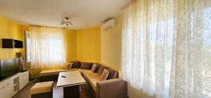 Апартамент Литов