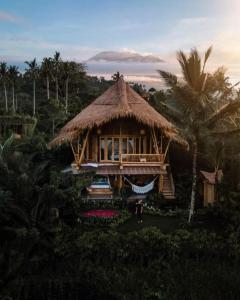 Magic Hills Bali - Magical Eco-Luxury Lodge
