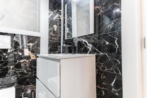 6 Stylish & Comfortable Studios , Heart of Gent