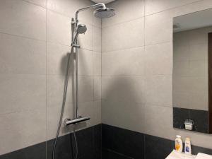 Vinhomes Grand Park Homestay-The Beverly Hills