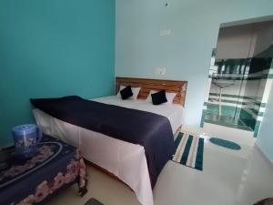 Rudraksh homestay