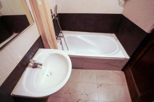 Luxury 1 Bedroom Apartment For Party at Koramangala