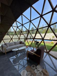 Kalimeras Deluxe Hotel