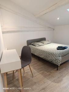 Appartements KASA LORETTE - WIFI - TV - 2 chambres : photos des chambres