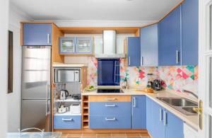 Lets go to the beach