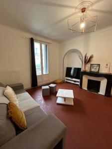 Appartements Grand appartement de 100M2 -Allee Paul Riquet Beziers - 4chambres - Wifi- Tv connectee : photos des chambres