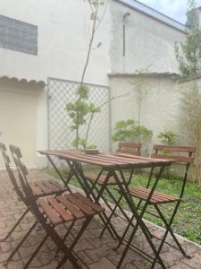 OASIS URBAINE maison de plain pied avec terrasse et jardin