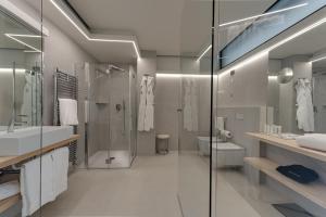 Augustus Hotel & Resort