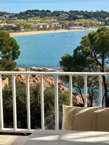 Kai Duplex Cala Maset 1a Linea Playa SAgaro parking privado