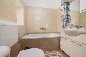 Apartment Marina Kornić