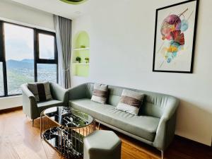 WU ZHI YAN HON CHONG Apartment