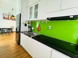 WU ZHI YAN HON CHONG Apartment