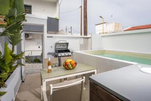 Casa Antonis - Modern Home with Jacuzzi near Faliraki