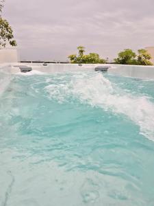 Skyline Rooftop Swim Spa