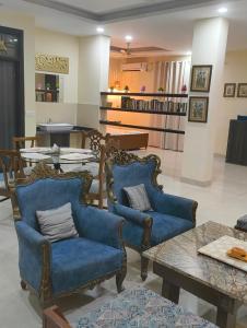 Elite Room - A Home Away