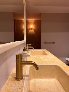B&B / Chambres d'hotes Le Moulin de Montsegur : photos des chambres