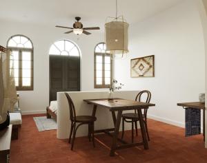 Lakeside Horizon Boutique Suites-1 min to Hoan Kiem Lake-Free Airport