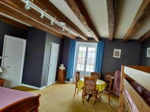Sejours chez l'habitant Le Pigeonnier Champignois : photos des chambres
