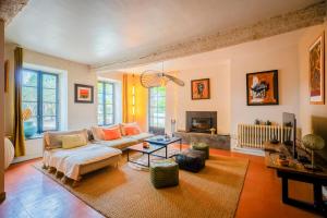 B&B / Chambres d'hotes Prieure Saint-Louis Maison d'Hotes : photos des chambres