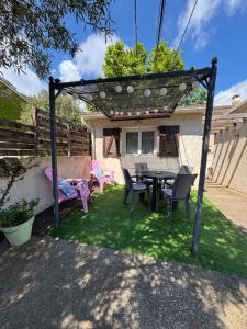 Appartements Tiny house a 50m de la plage de Miomo : photos des chambres