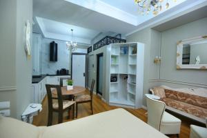 Sea Pearl Apartments