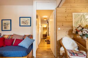 Ski-in Ski-out Apartment for 4 Méribel Mottaret