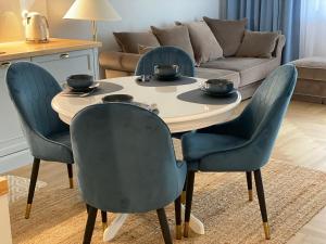 Apartament ,,Cesarski Dwór”