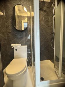 Devonshire Terrace Studios