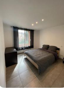 Appartements Charmant Appartement T3 : photos des chambres