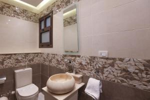 Luxury 3 Bedroom Residence by Beit Hady -103