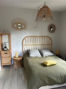 Chambre indépendante Les Chênes - 3hvězdičkové hotely ve městě Villeneuve-lès-Avignon