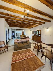 Un hogar al pie de la montaña