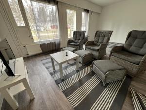 Puomitie for 3 persons