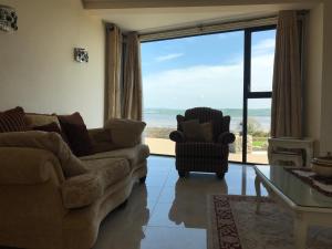 Serene luxurious Retreat with Sea Views, Entire Home Letterkenny