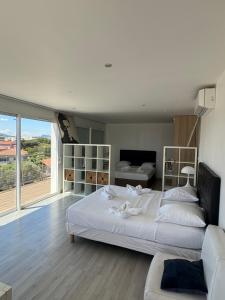 Hotel Sable Et Soleil - Port, Plage & Jacuzzi privé