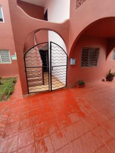 Charming Apt Pool & Beach