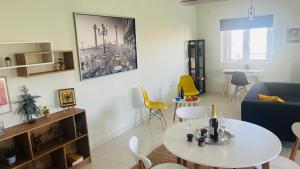 Amaryllis Apartments