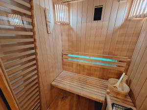 Studio Spa Sweet Nest jacuzzi-sauna-terasa-parking