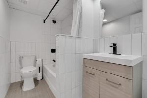 Next to Beach & Boardwalk