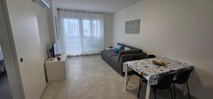 Fontana Sea View Apartment