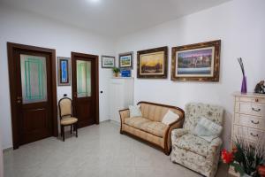 The Lemon Tree House