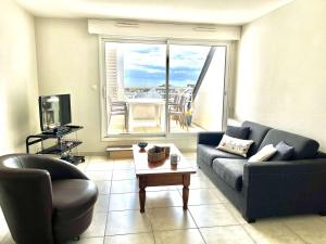 Étel - Appart. 3 pièces, terrasse, animaux admis, parking sécurisé - FR-1-479-226