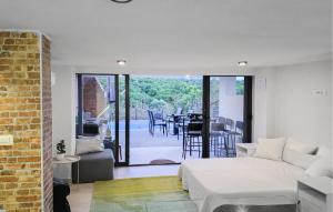 Stunning Home In Bjelovar