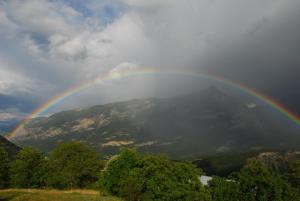 B&B / Chambres d'hotes La Ferme de Beaute : Suite - Vue sur Montagne