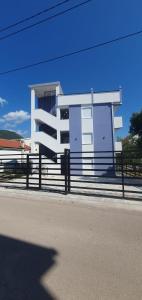 Princess Maxi Apartments