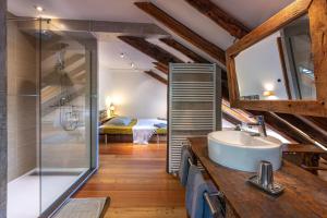 B&B / Chambres d'hotes La Ferme de Beaute : Chambre Double avec Salle de Bains Privative